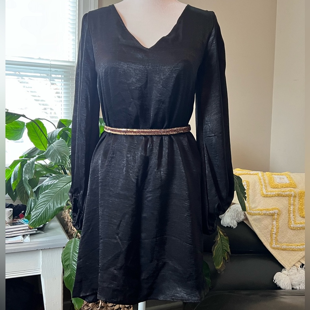 NWOT Black smock dress. Size small. Perfect for upcoming Holiday gatherings